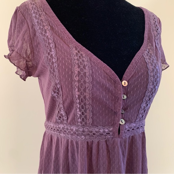 Talula - Lightweight Flowy Top - Small - Picture 2 of 16